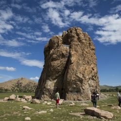 Taikhar Chuluu, pedra sagrada para os mongóis