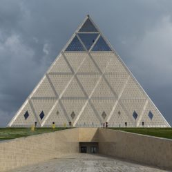 A pirâmide de Norman Foster